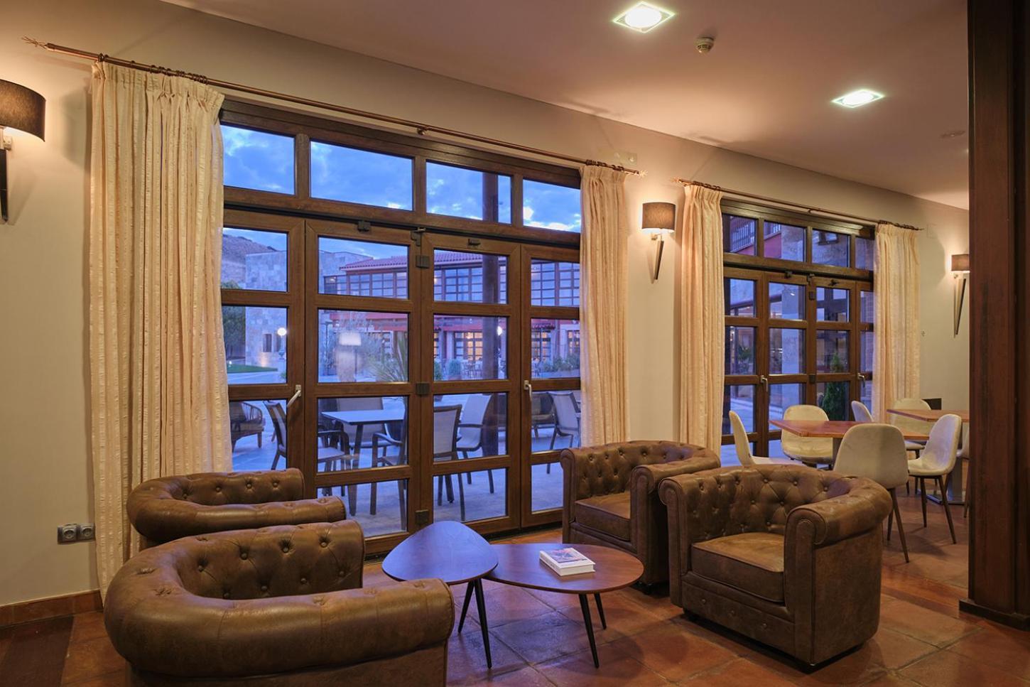 Hotel Spa Villa Nazules Chueca Exterior photo